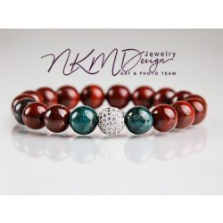 Uriel- vörösjáspis-apatit